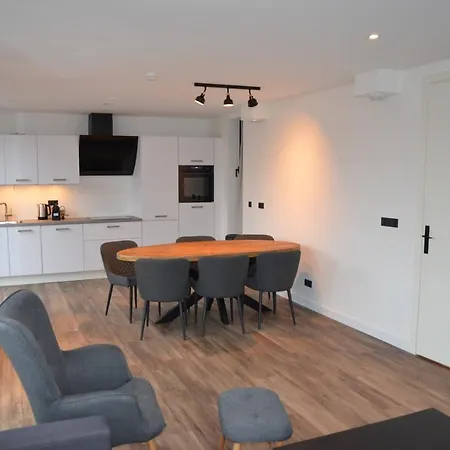 Casa de Férias Waddenhuis Deluxe Robbenoord -